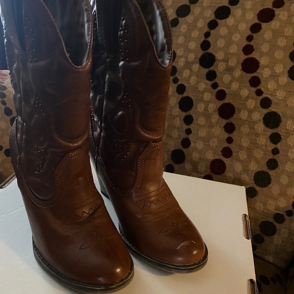 Boots - Picture 2 of 2